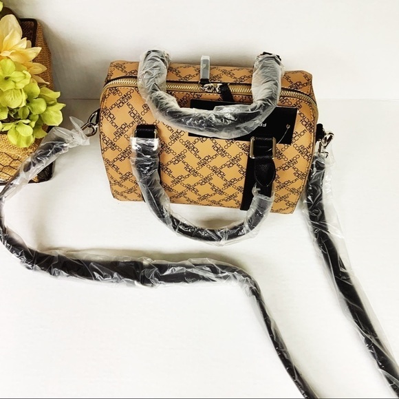 FRENCH CONNECTION Marin speedy satchel NWT - Picture 5 of 6